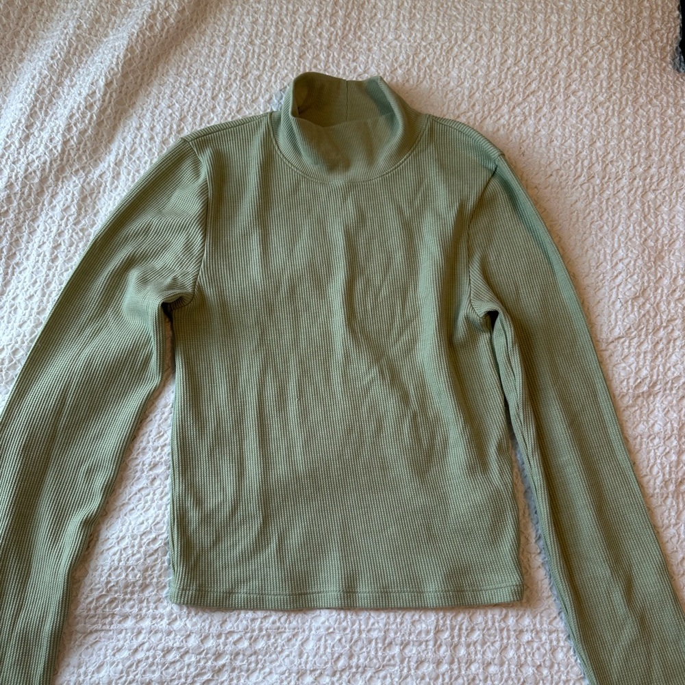 Cropped ribbed sage green mock neck long sleeve